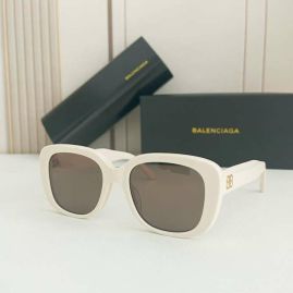 Picture of Balenciga Sunglasses _SKUfw53061358fw